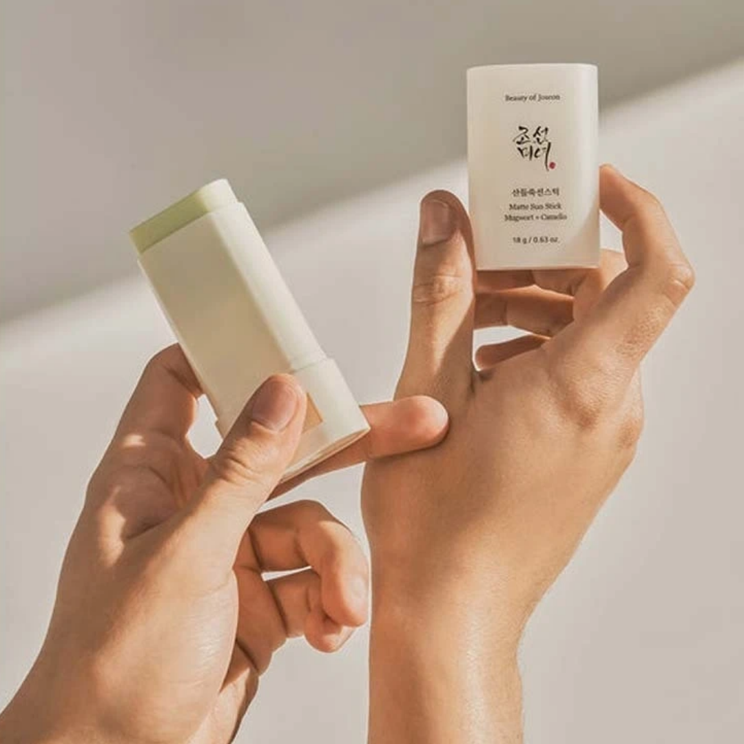Matte Sun Stick : Mugwort+Camelia SPF 50+ PA++++